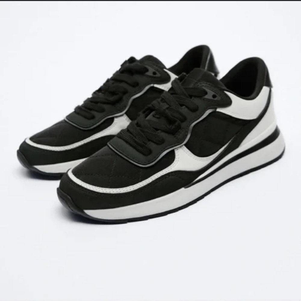 New with tags Zara sneakers